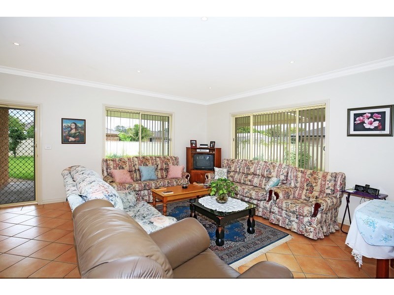 19 Golden Grove, Worrigee NSW 2540