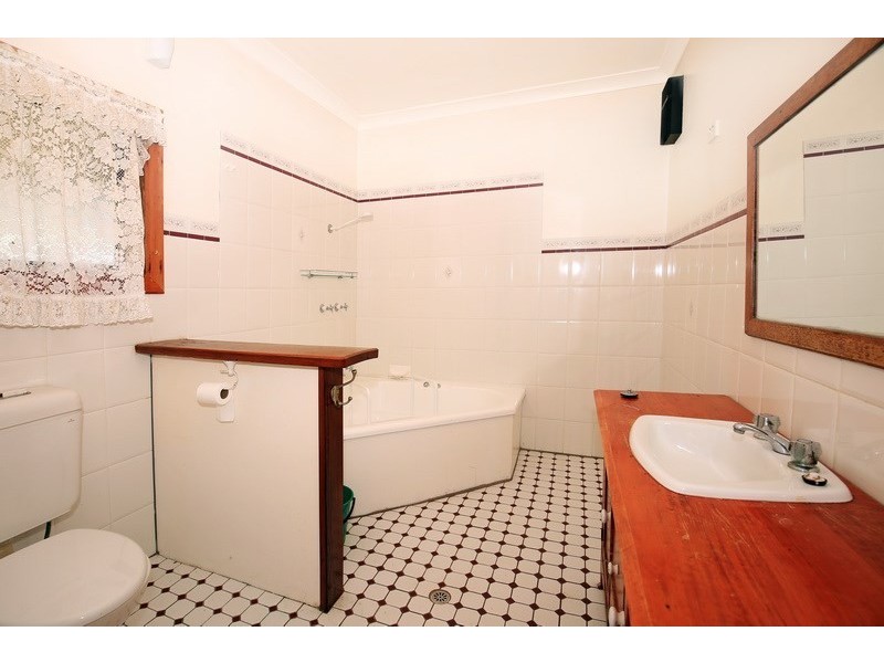 54a Hillcrest Avenue, South Nowra NSW 2541