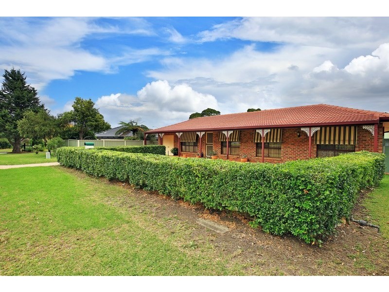 3 Formby Close, Bomaderry NSW 2541