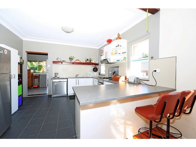 19 Spring Street, Nowra NSW 2541