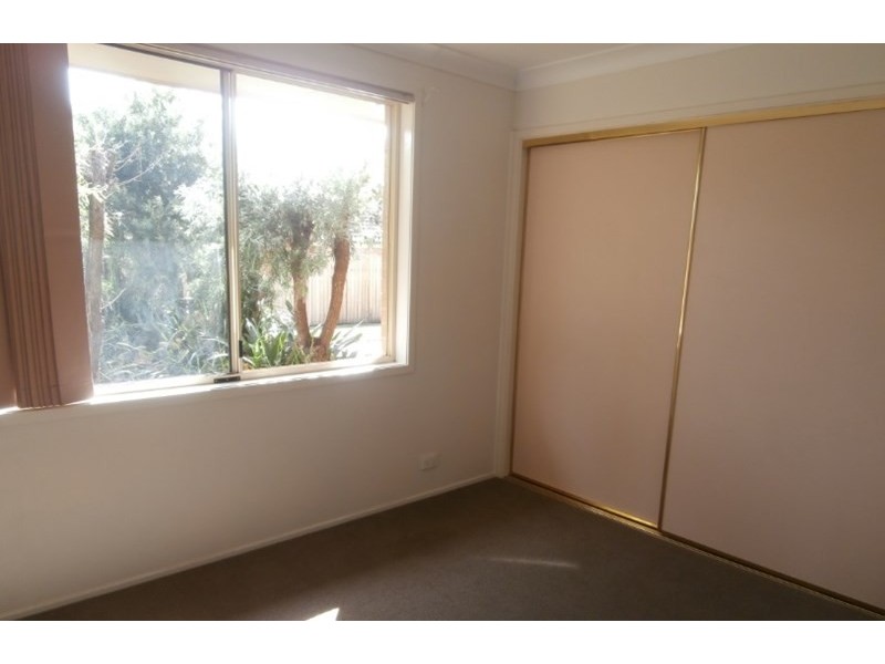 19 Illawarra Circuit, Worrigee NSW 2540