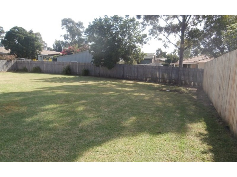 19 Illawarra Circuit, Worrigee NSW 2540