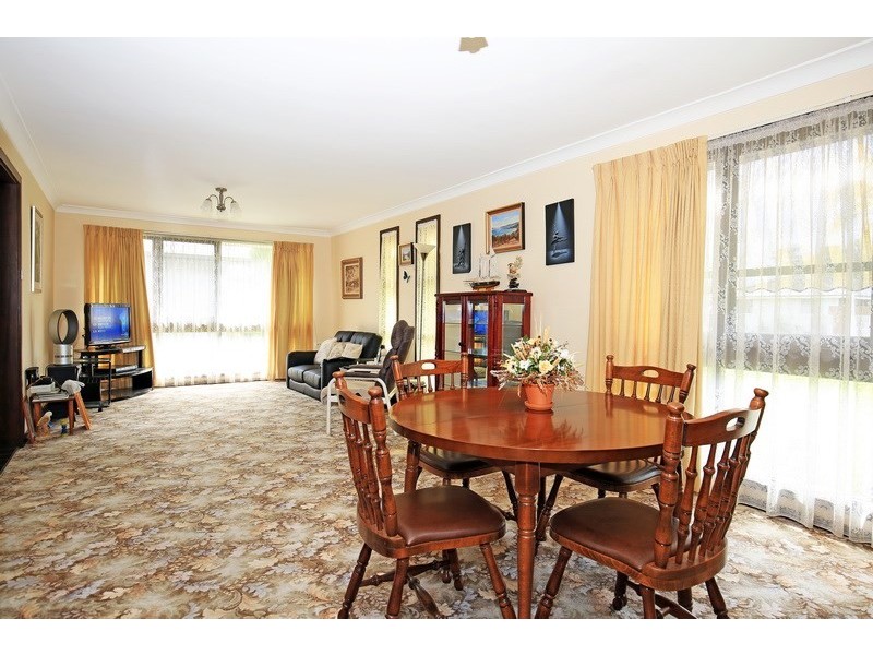 3 Lyrebird Drive, Nowra NSW 2541