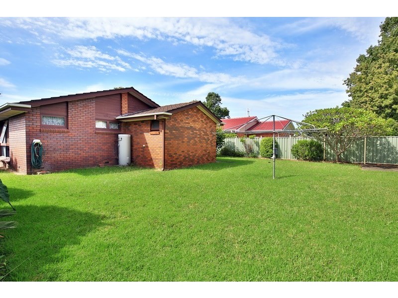 3 Lyrebird Drive, Nowra NSW 2541