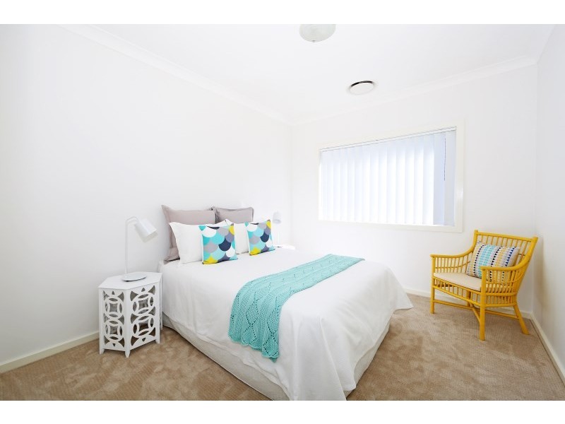 1/17 Bluewattle Road, Worrigee NSW 2540