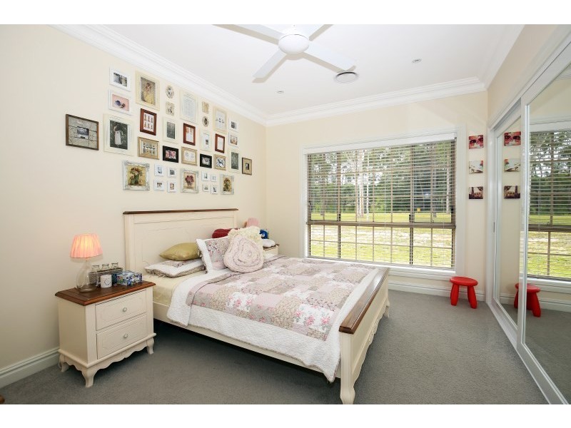 24 Hart Road, Falls Creek NSW 2540
