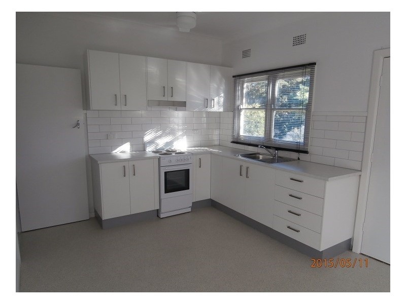 137 Berry Street, Nowra NSW 2541