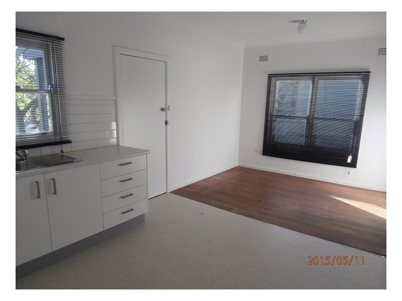 137 Berry Street, Nowra NSW 2541