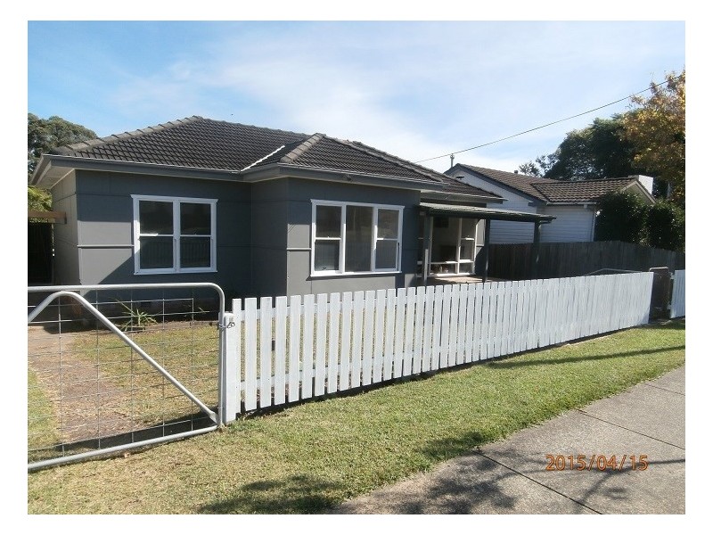 137 Berry Street, Nowra NSW 2541