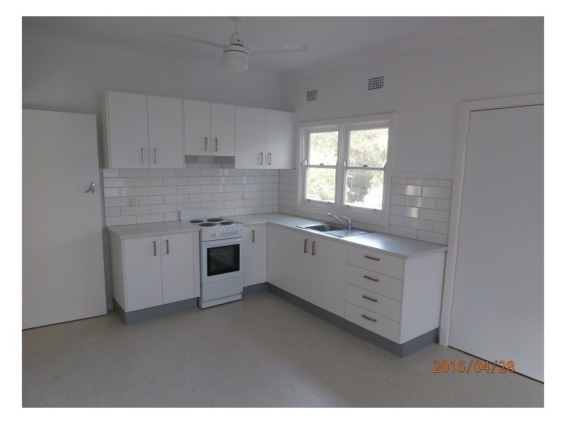 137 Berry Street, Nowra NSW 2541