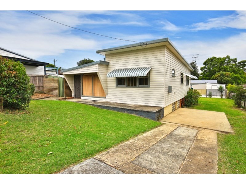 28 Tarawal Street, Bomaderry NSW 2541