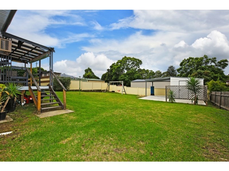 28 Tarawal Street, Bomaderry NSW 2541