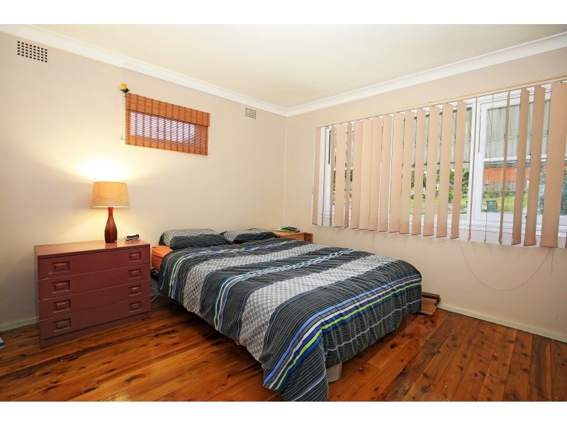 28 Tarawal Street, Bomaderry NSW 2541