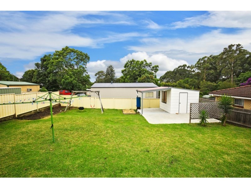 28 Tarawal Street, Bomaderry NSW 2541