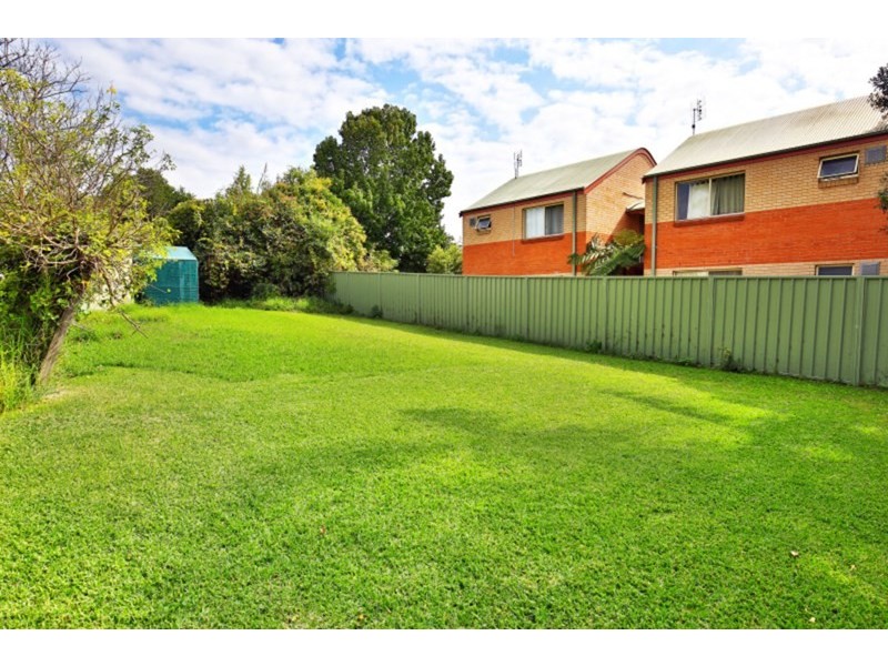 13 Huxley Street, Nowra NSW 2541