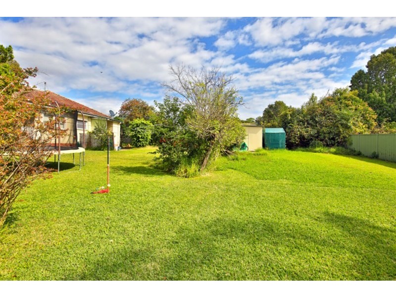 13 Huxley Street, Nowra NSW 2541