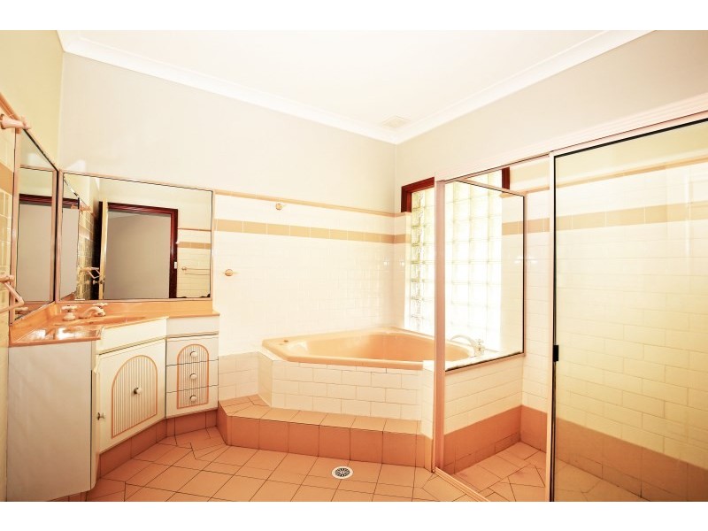 5 Gypsy Point Road, Bangalee NSW 2541