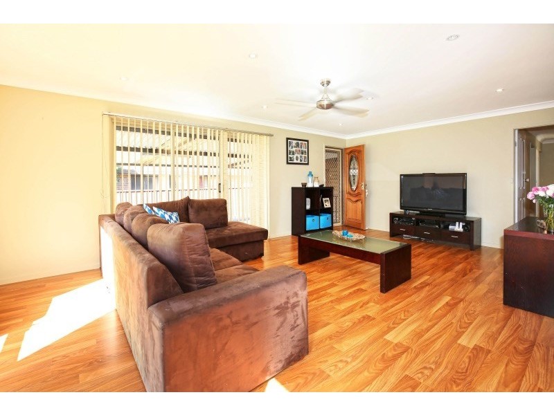 4 Garlin Close, North Nowra NSW 2541