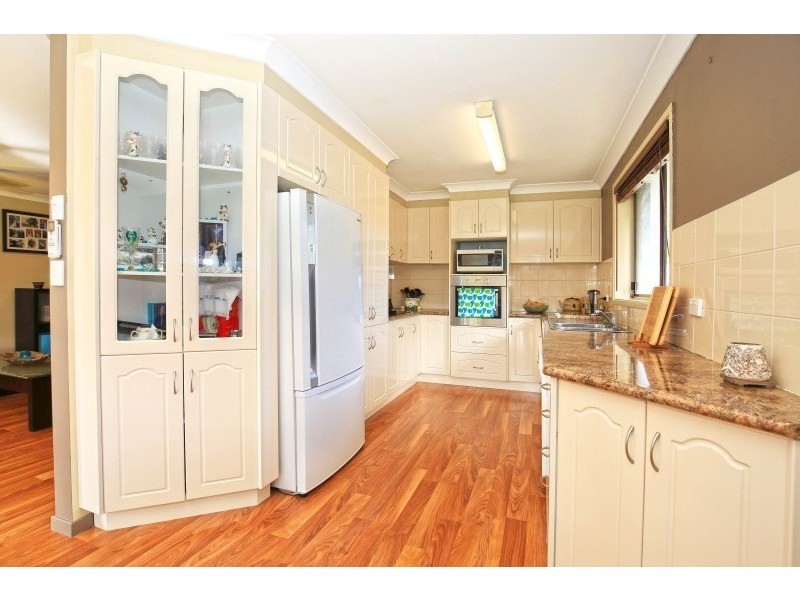 4 Garlin Close, North Nowra NSW 2541