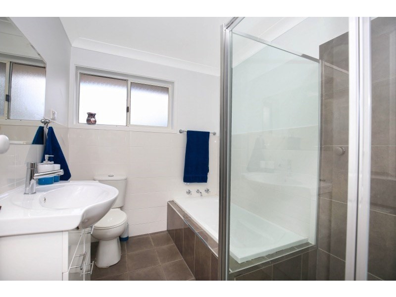 4 Garlin Close, North Nowra NSW 2541