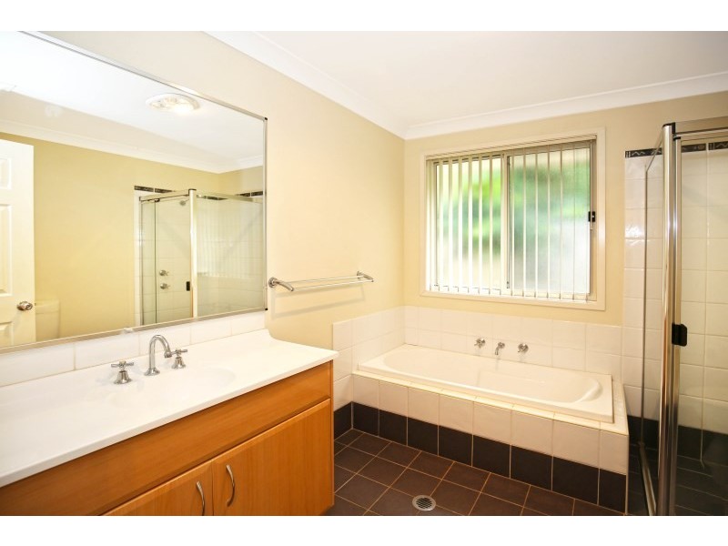 96 Rayleigh Drive, Worrigee NSW 2540