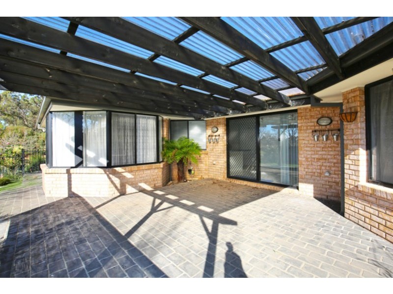 83a Jasmine Drive, Bomaderry NSW 2541