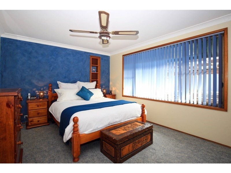 9 Ringbalin Crescent, Bomaderry NSW 2541