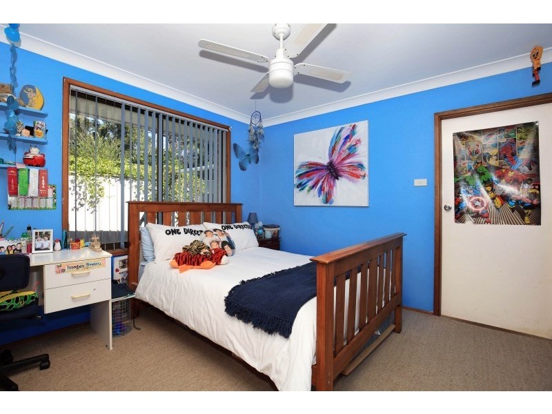 9 Ringbalin Crescent, Bomaderry NSW 2541