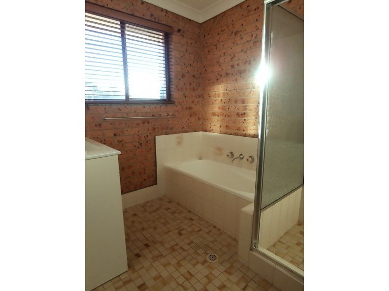 3/331 Princess Highway, Bomaderry NSW 2541