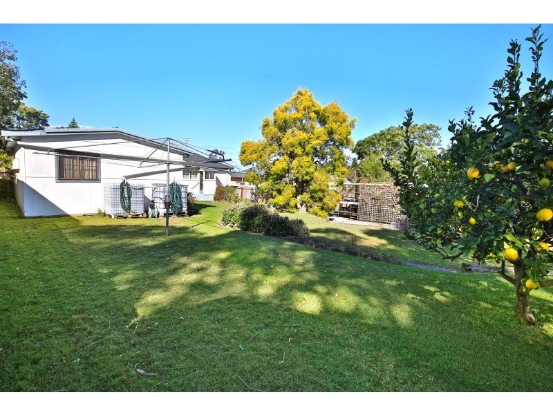 15 Karowa Street, Bomaderry NSW 2541