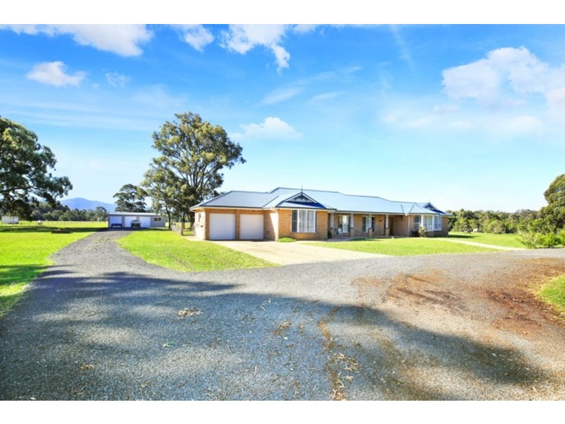 24 Willandra Way, Nowra Hill NSW 2540