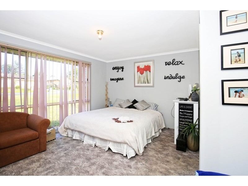 6 Copper leaf Place, Worrigee NSW 2540