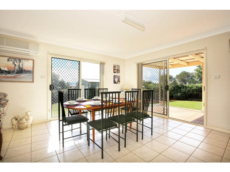 18 Illawarra Circuit, Worrigee NSW 2540