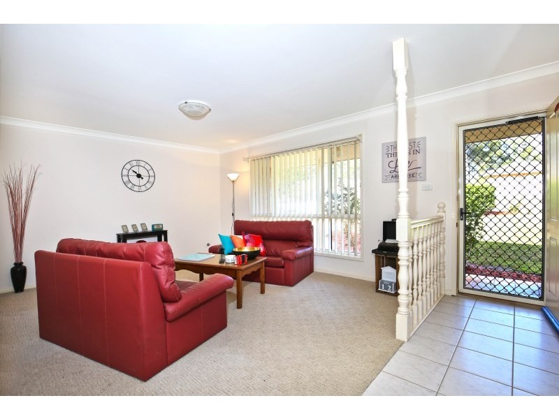 18 Illawarra Circuit, Worrigee NSW 2540