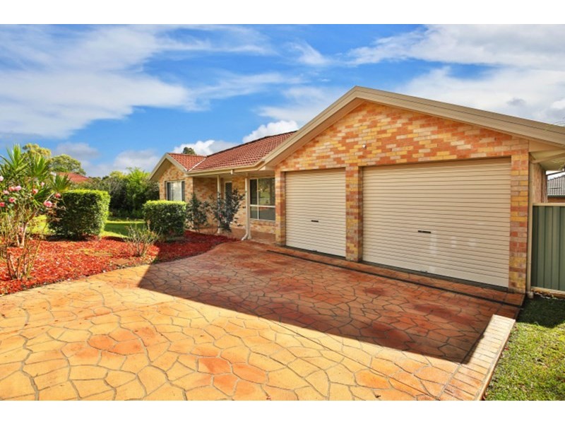 18 Illawarra Circuit, Worrigee NSW 2540