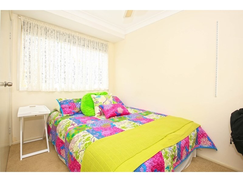 2 Crosby Place, Bomaderry NSW 2541