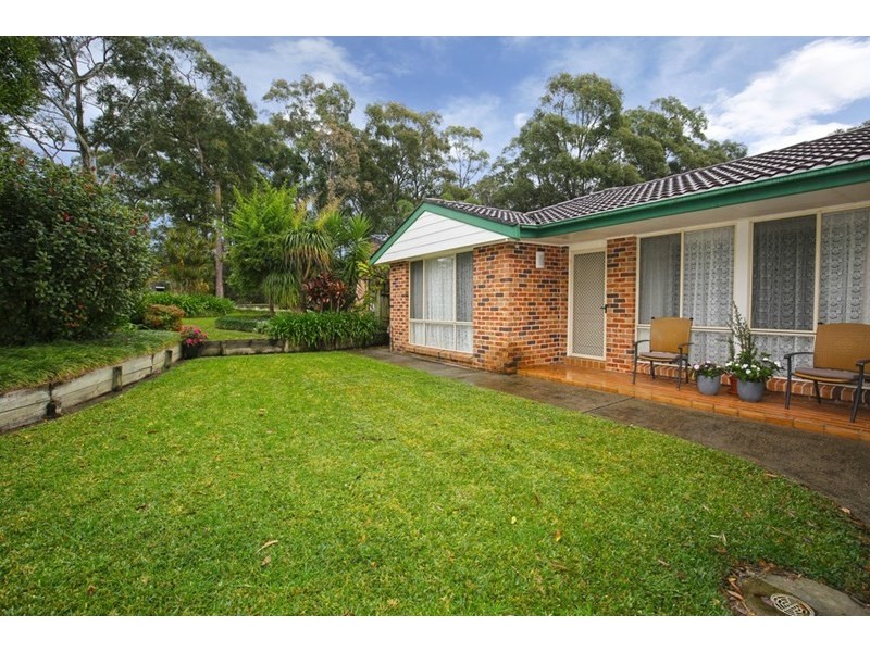 2 Crosby Place, Bomaderry NSW 2541