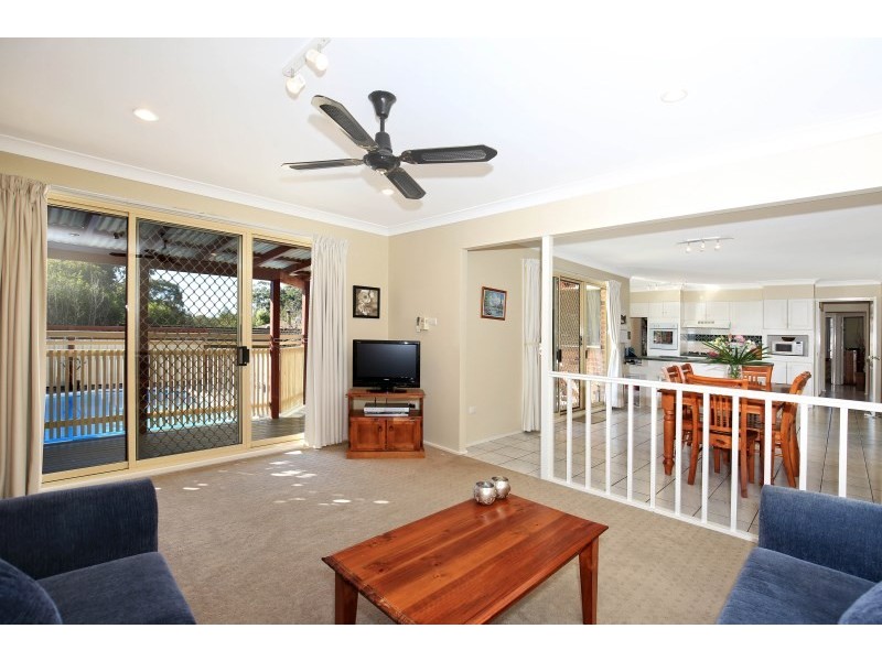 10 Gunyuma Crescent, North Nowra NSW 2541