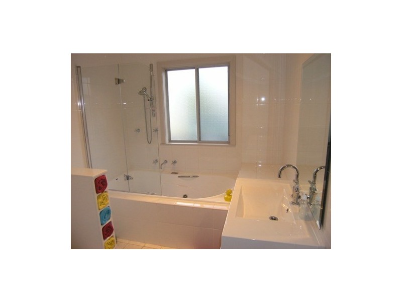 145 Illaroo Road, Nowra NSW 2541