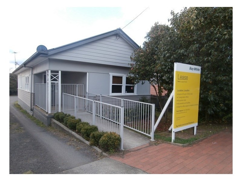 5 Moss Street, Nowra NSW 2541