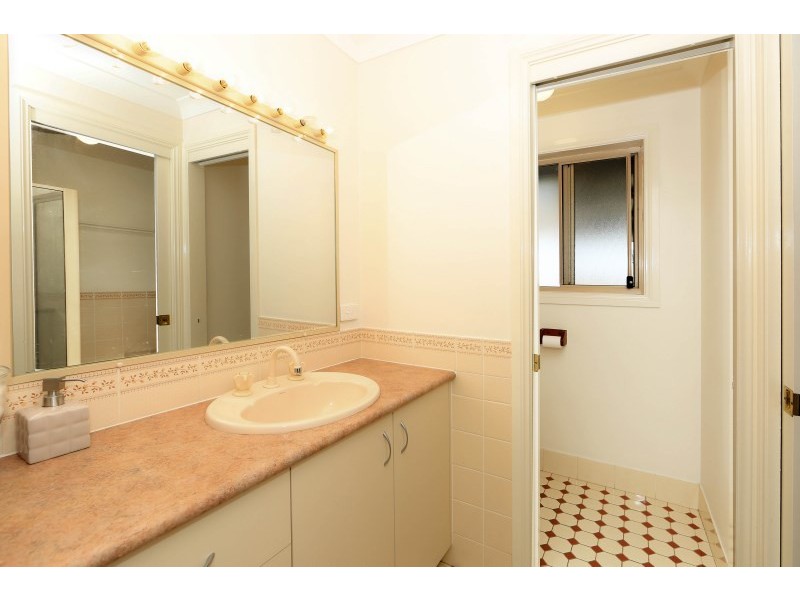 26 Socrates Place, Worrigee NSW 2540