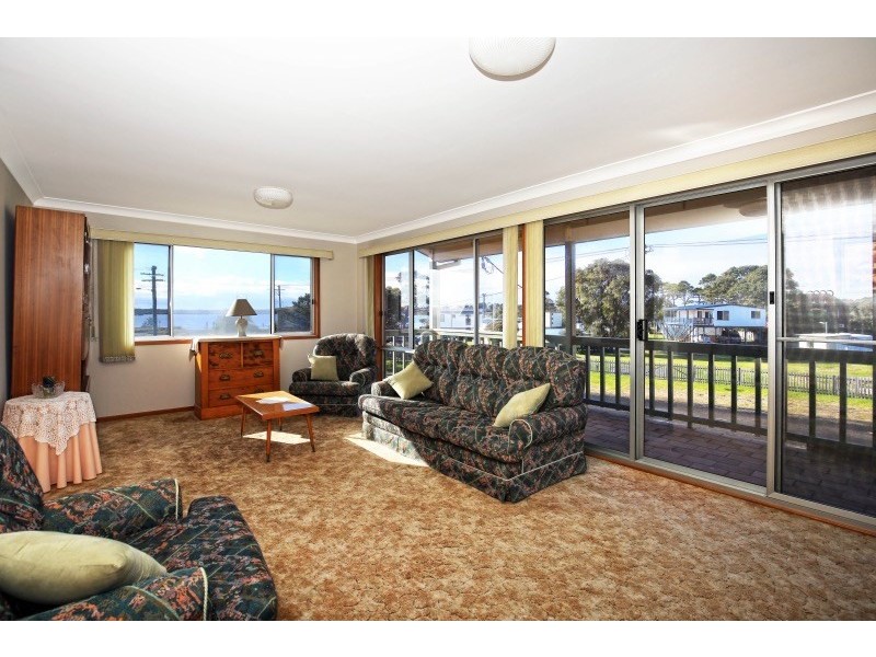 94 Adelaide Street, Greenwell Point NSW 2540