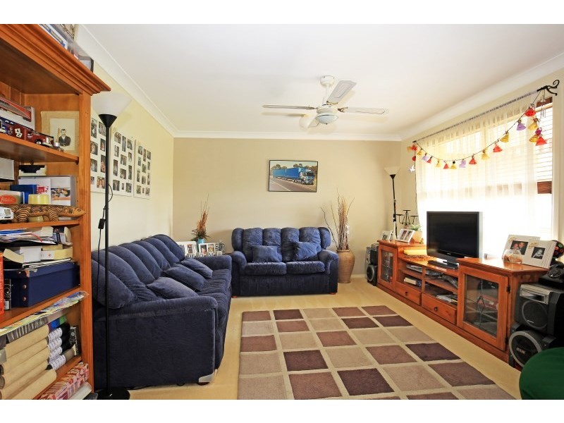 17 Socrates Place, Worrigee NSW 2540