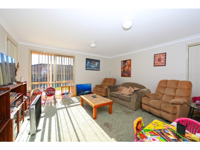 15 Illawarra Circuit, Worrigee NSW 2540