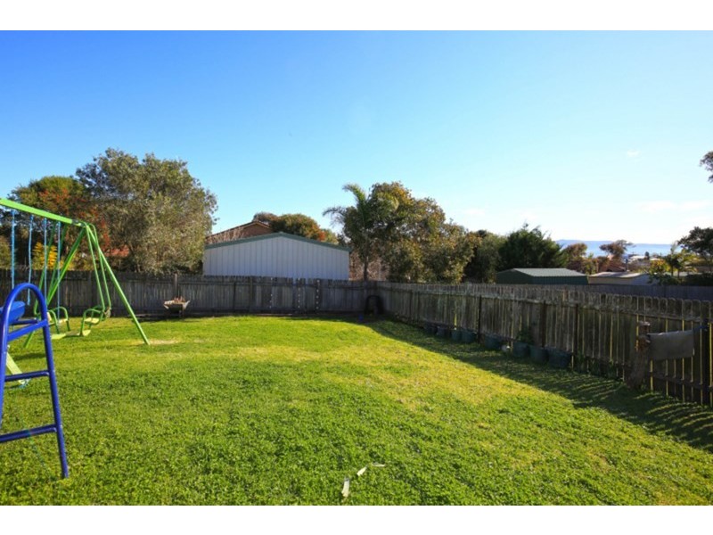 15 Illawarra Circuit, Worrigee NSW 2540