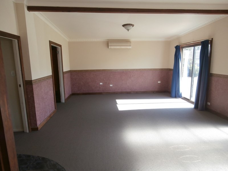 54A Hillcrest Avenue, Nowra NSW 2541