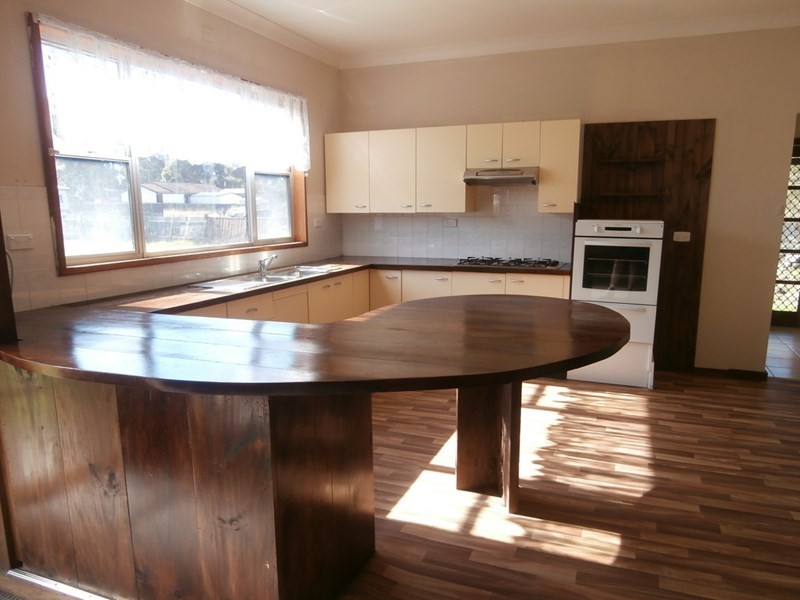 54A Hillcrest Avenue, Nowra NSW 2541