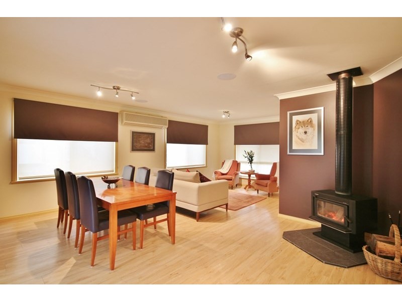 112 Warren Avenue, North Nowra NSW 2541