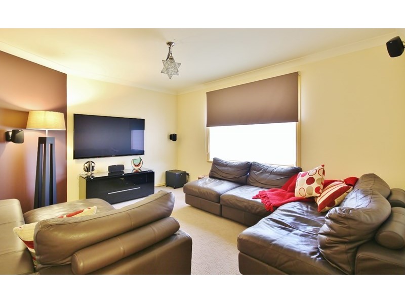 112 Warren Avenue, North Nowra NSW 2541