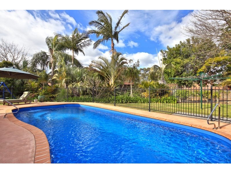 11 Regal Place, Bomaderry NSW 2541